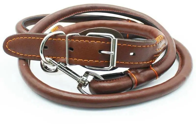 Leather Dog Leash 42cm – Durable and Stylish Lead for Small to Medium Dogs