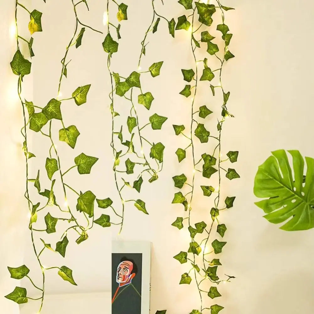 Outdoor Solar Maple Leaf Garland Fairy Lights for Festive Garden Decor