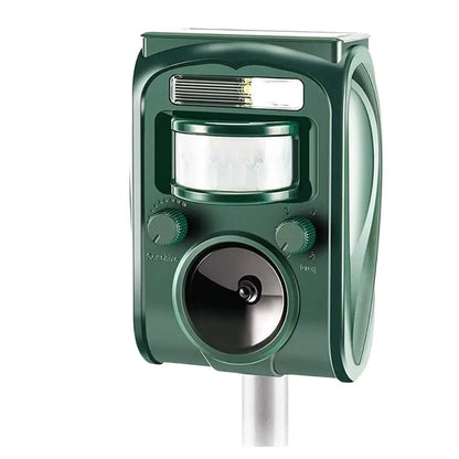 Solar Ultrasonic Pest Repellent PIR Sensor 6-8M Adjustable