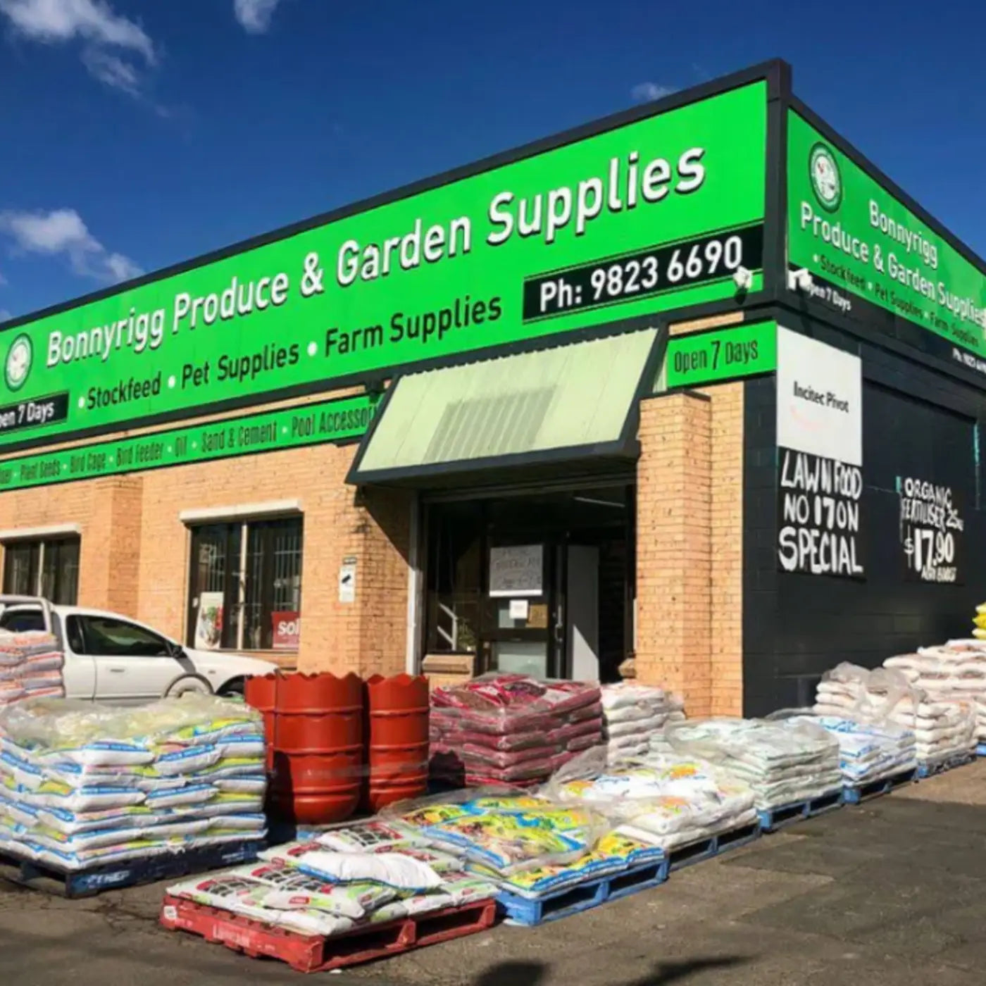 Bonnyrigg Produce and Garden Supplies store